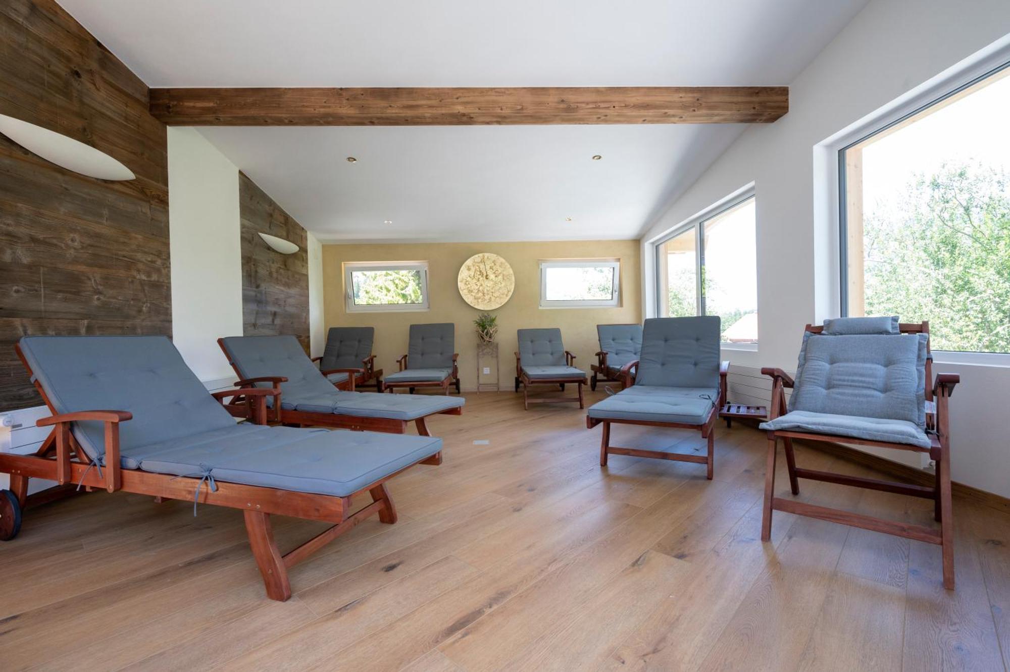 Seilers Vintage Hotel & Spa Kandersteg Bagian luar foto