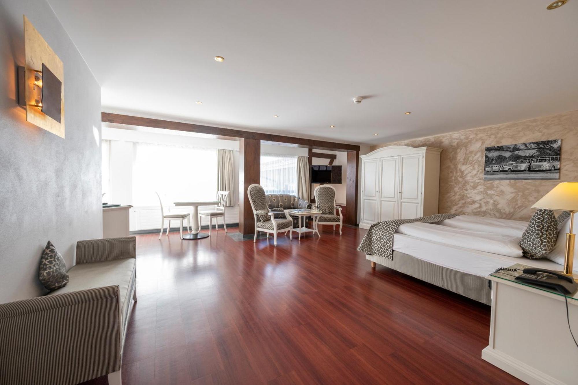 Seilers Vintage Hotel & Spa Kandersteg Bagian luar foto